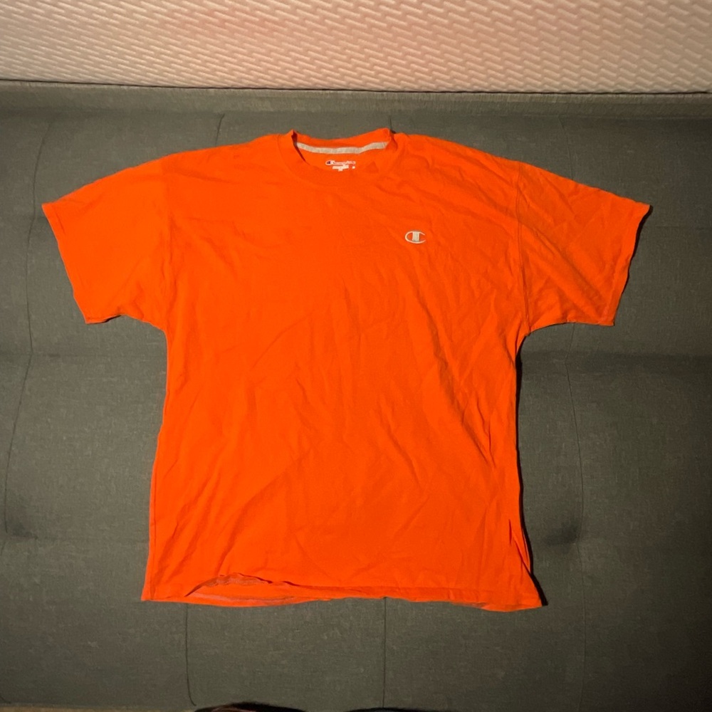Champion t shirt